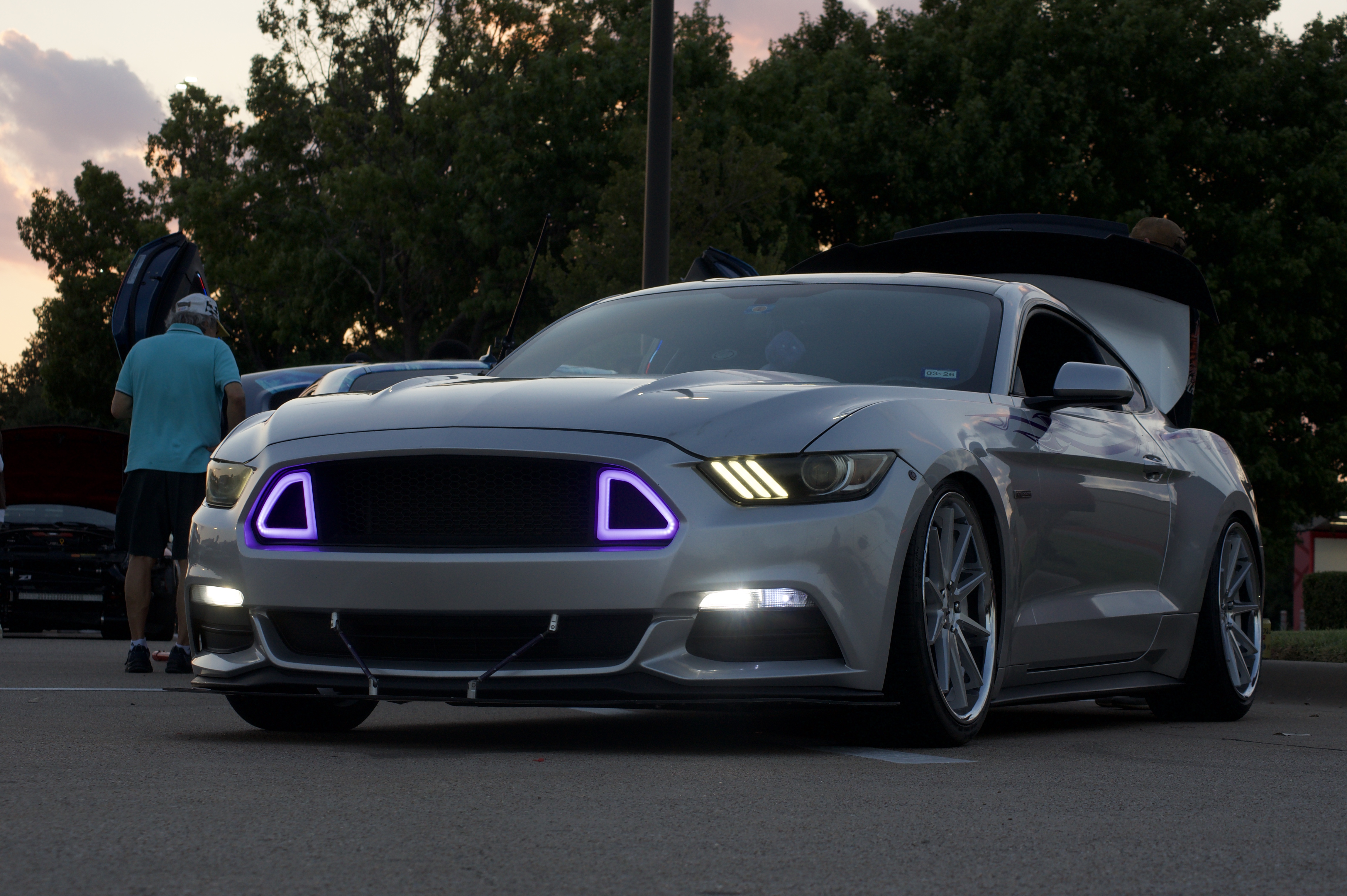 Automotive photograph, August 28, 2026