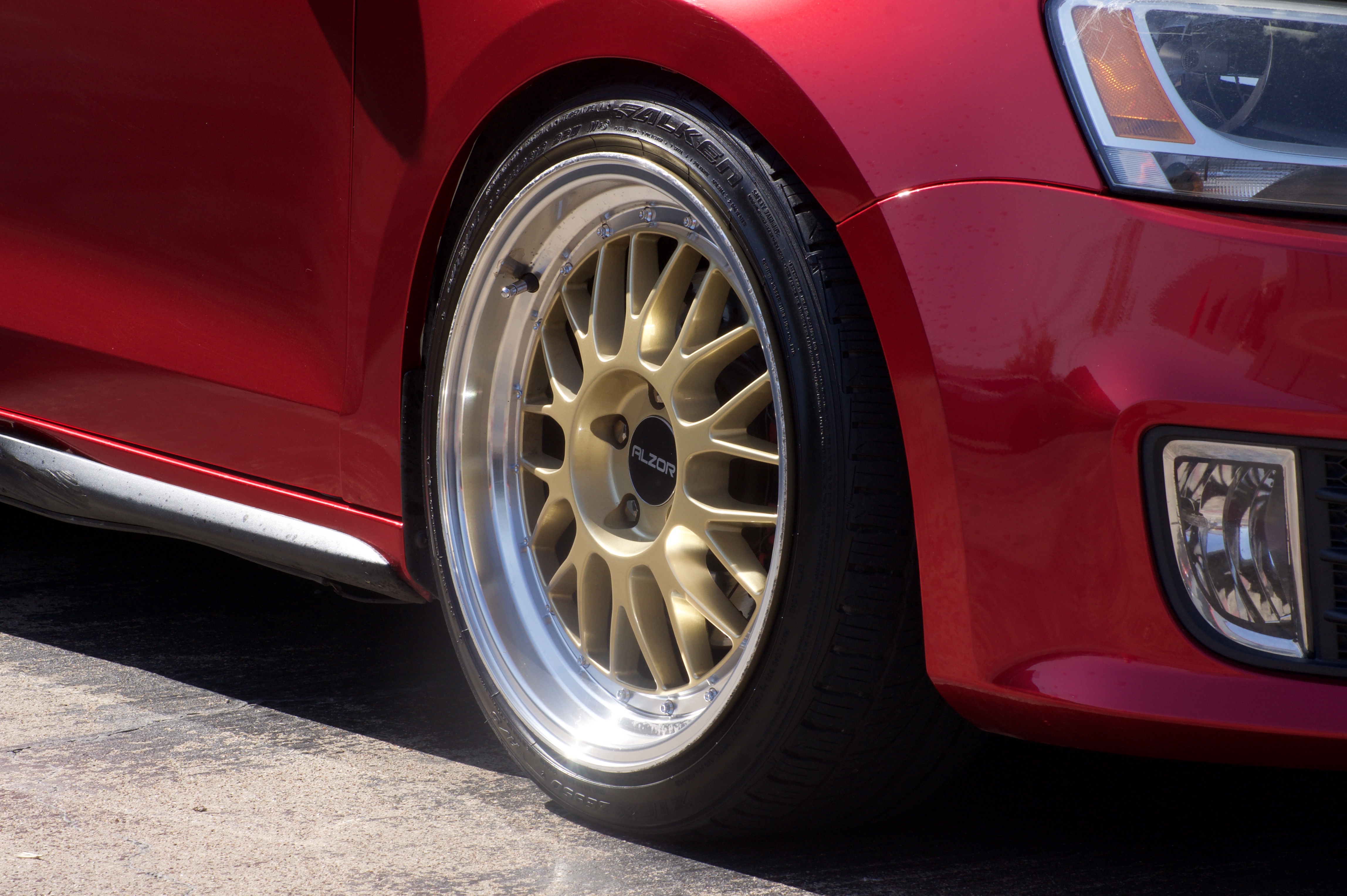 Automotive photograph, August 29, 2026