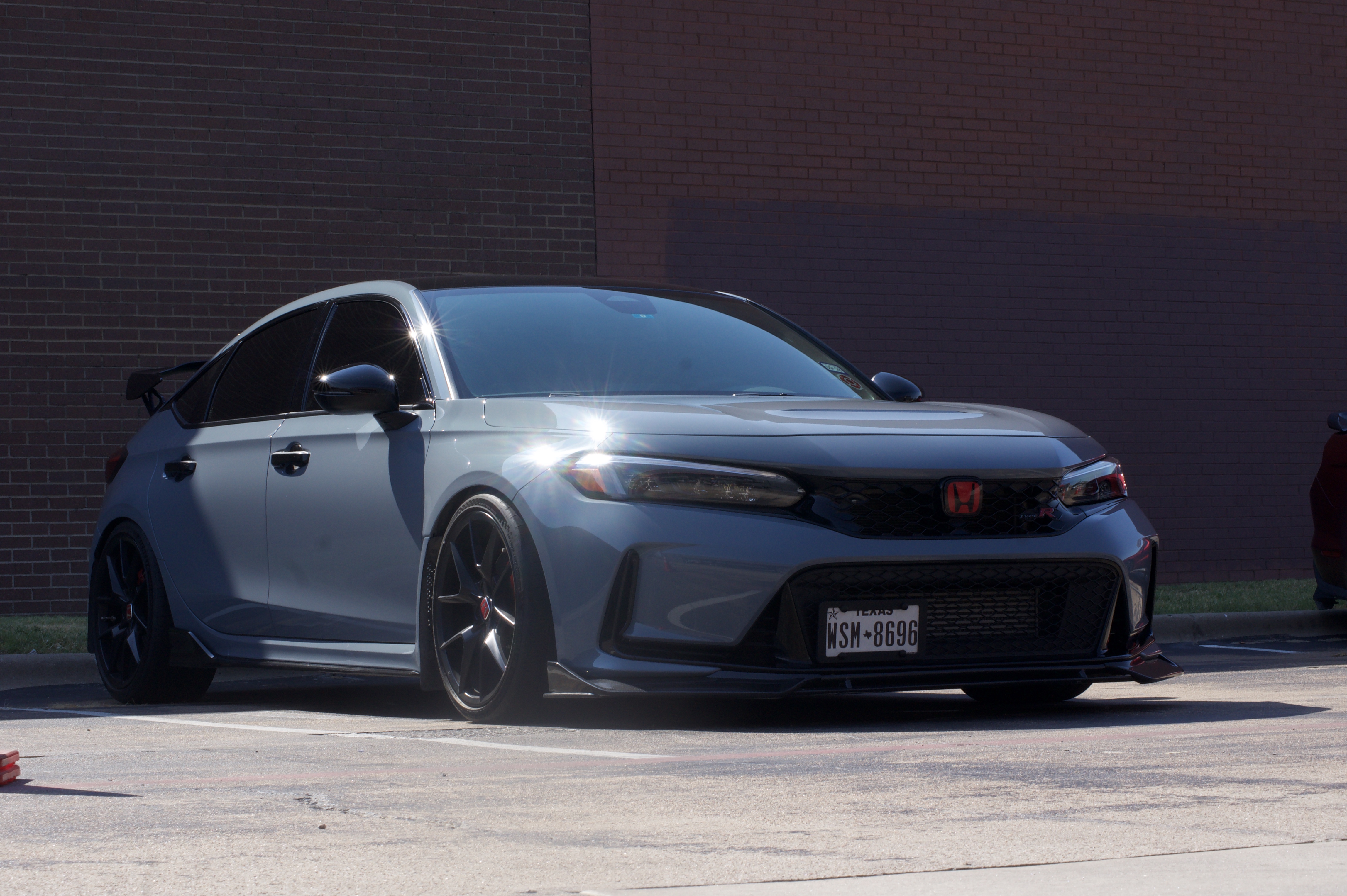 Automotive photograph, August 29, 2026