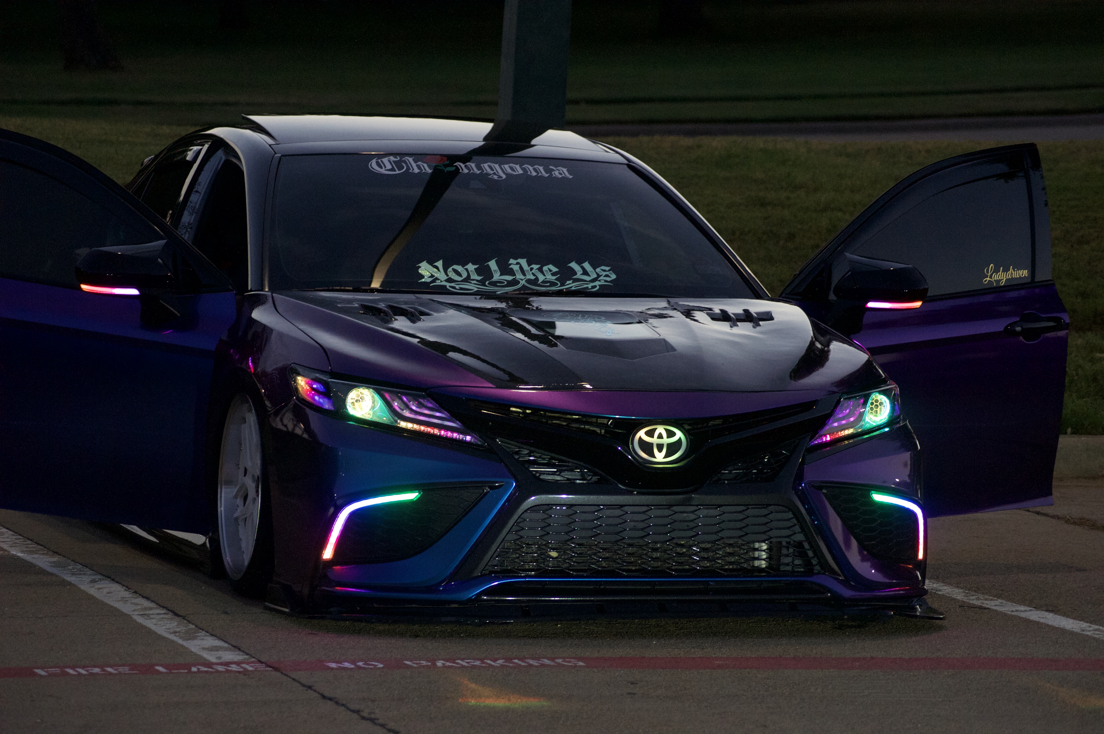 Automotive photograph, August 30, 2026